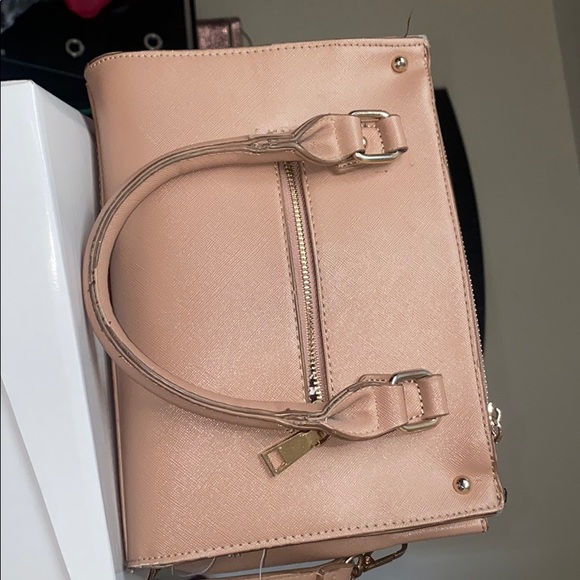 CROSS BODY PURSE w STRAPS - Picture 4 of 5